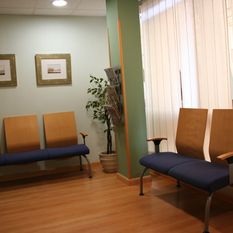 Clínica Dental Merce García Muns servicios dentales en badalona